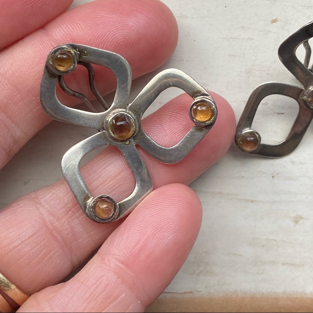 Cool Sterling Amber Mid-Century Modern Flower (Earrings?) (shoe clips?)
